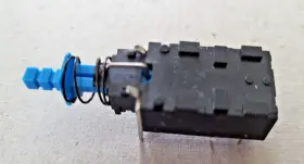 Alps Jpp2295 2pcs Pcb On/off Power Switch Jpp-2295 P227 4-pin Self-locking 7a-125v 4a-250v