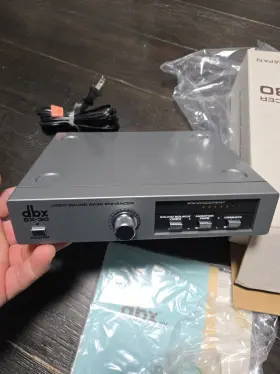 SX-30 DBX Video Sound Bass Enhancer