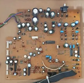 HD100 HARMAN KARDON Cd Board Display Power Supply