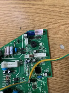 17122000007716 MIDEA Control Board #3