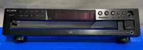 1-681-138-11 SONY Cd Player Faceplate Workin
