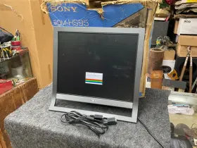 SDM-HS95B SONY Lcd Monitor Vga